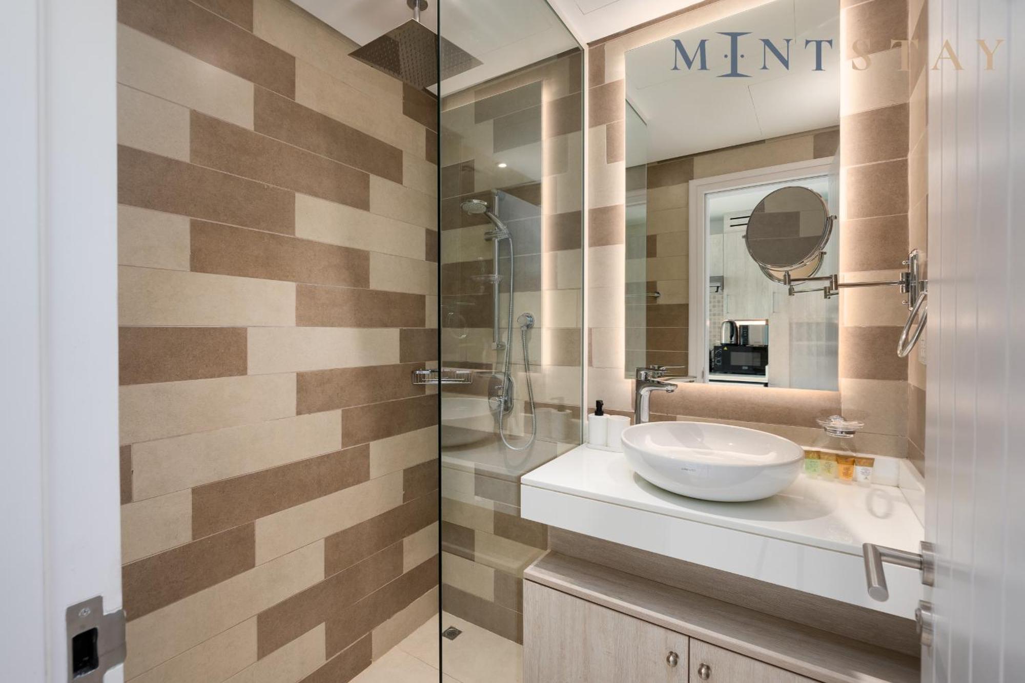 Seven Palm, Palm Jumeirah - Mint Stay ドバイ エクステリア 写真